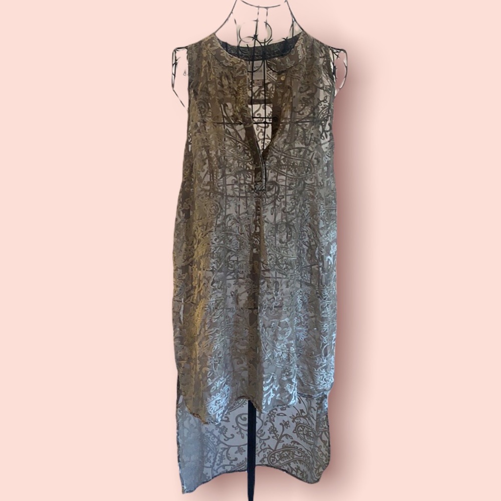 Sheer boho sleeveless tunic top with velvet floral detail size M